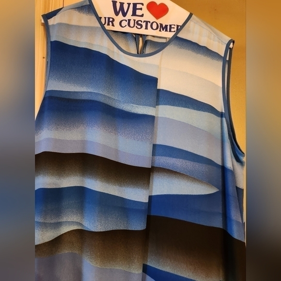 Vince Camuto sleeveless tunic - Picture 2 of 8